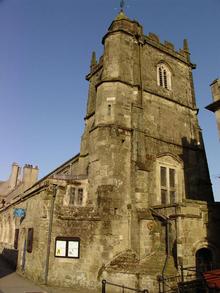 Click for a larger image of St Peters Church, Shaftesbury, Dorset